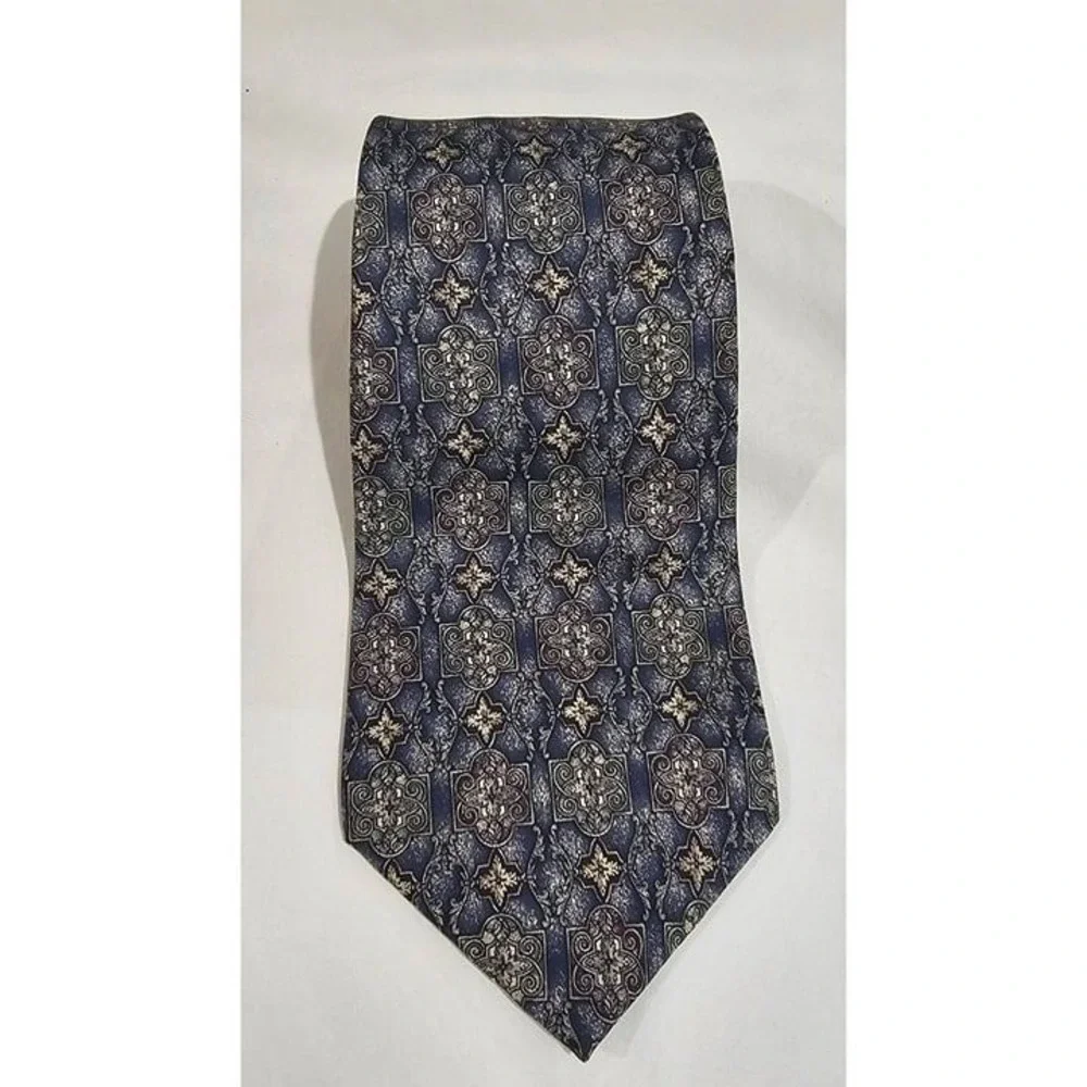 Van Huesen 417 Silk Ties - Lot of 3, Men's Neckties, Neckties